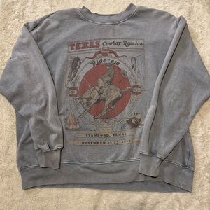 Hrt & Luv Women’s Texas Cowboy Reunion Graphic Sweater, Size Large